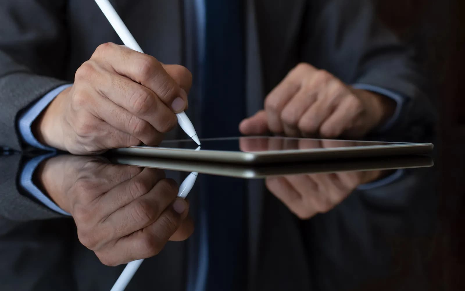 Contratos Inteligentes en el Ámbito Civil: Validez Jurídica y Aplicaciones Prácticas
