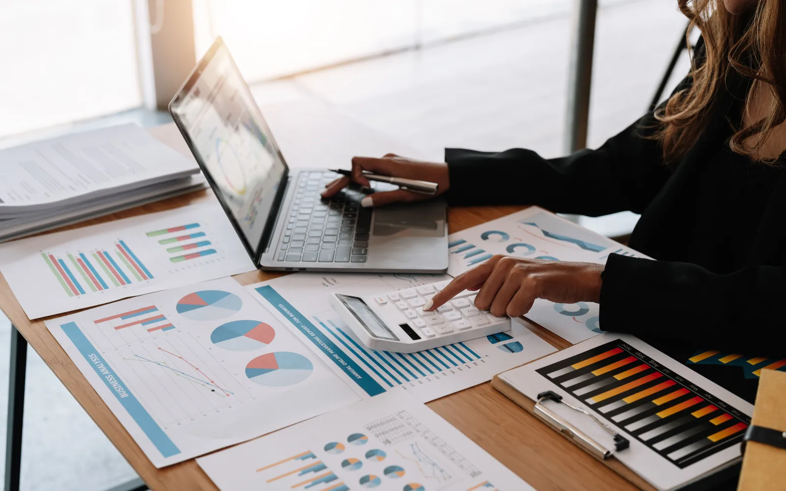 Gestión Fiscal para Autónomos: Optimización Tributaria en Actividades Profesionales